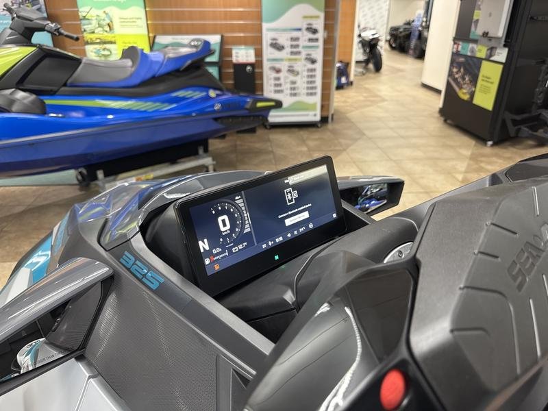 00B4D7EA-6D14-4F28-8A5A-1CD621DA84EC