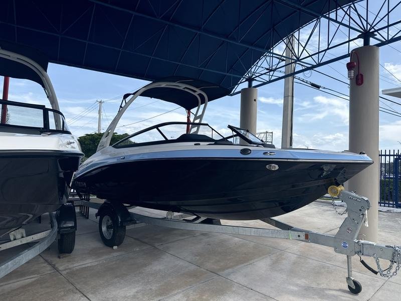 06B1F78B-5203-46C6-9EC7-08FD99678122