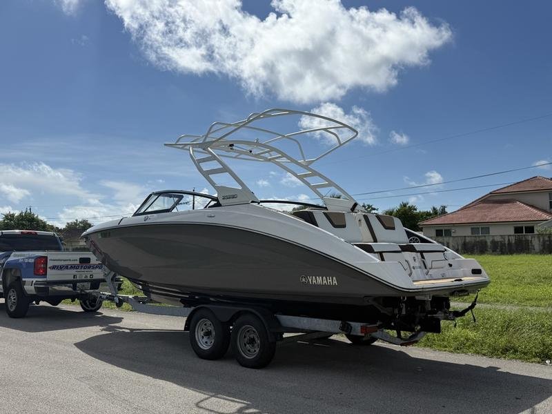 098E47E8-0597-4366-B024-0AA38E23ACD0