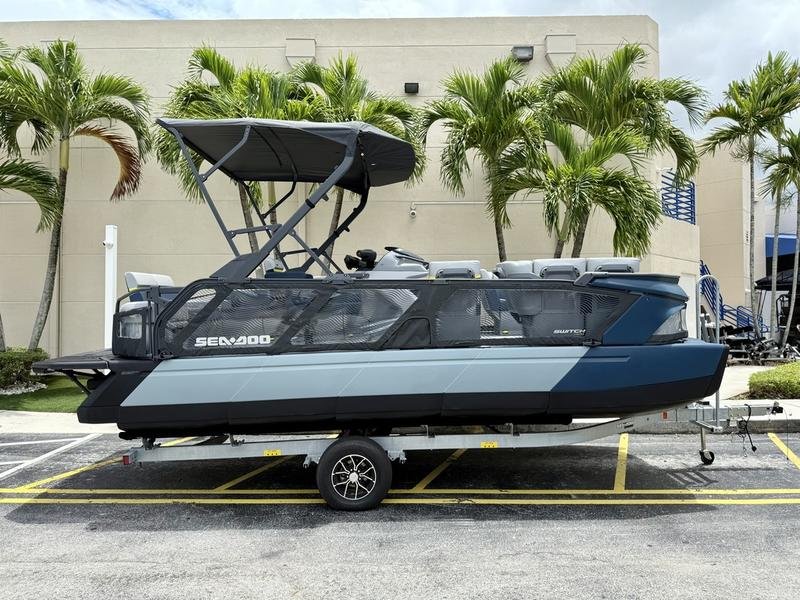 131FD394-5589-43DB-9AE0-593AC596DC63