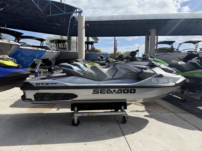 3BA68F20-30EA-4A7D-9149-DD43B2AA5730