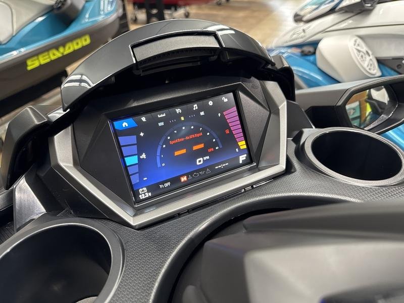 3D671E5E-DBCC-4EA9-9D4B-BD16A17E96A1