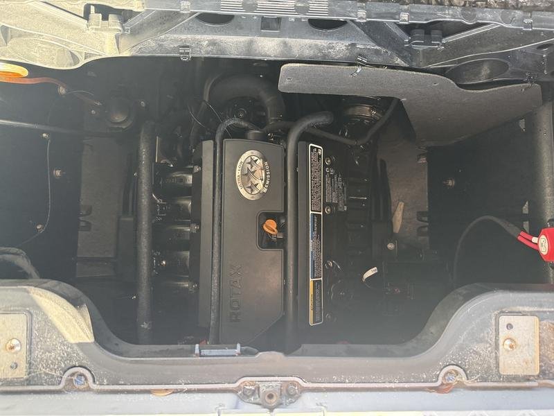 3E832644-8F93-4E18-B8D0-CCB2B8AAA3B4