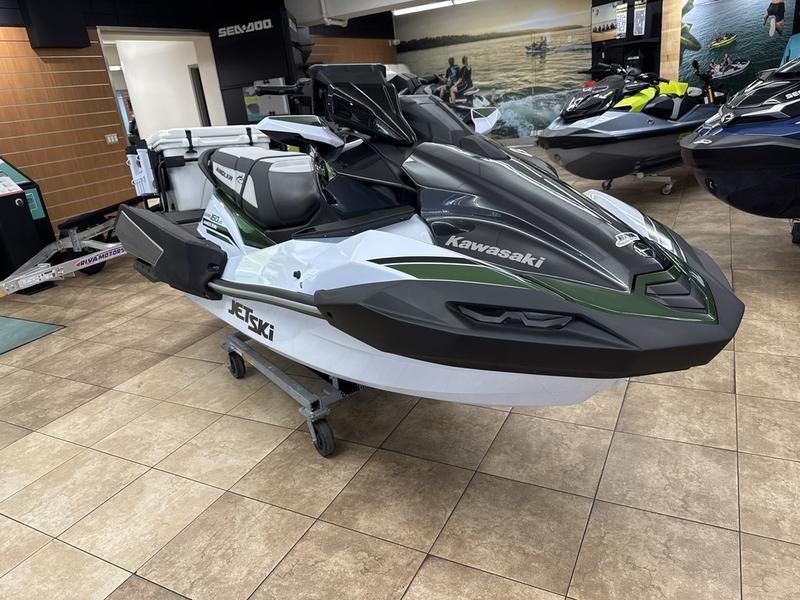 41B35BA8-D48A-45F6-BE0A-7AF6C6FC4EAB