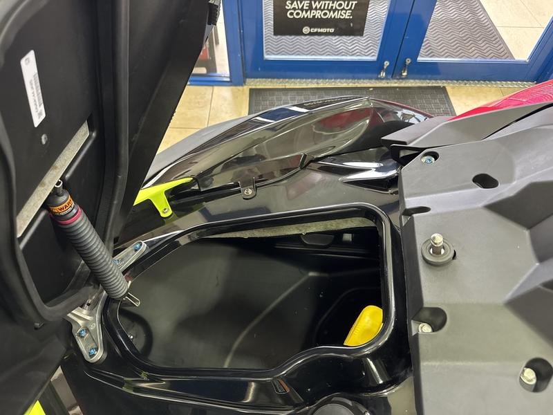 48C63C10-0B62-4CCF-A648-0F1B0BABD643