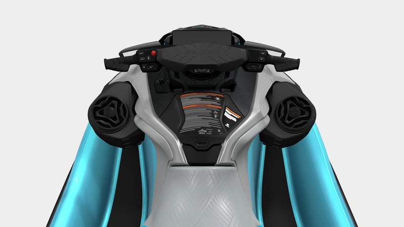 60B739E3-ACCA-4A9F-A4D6-A2805BB095B5