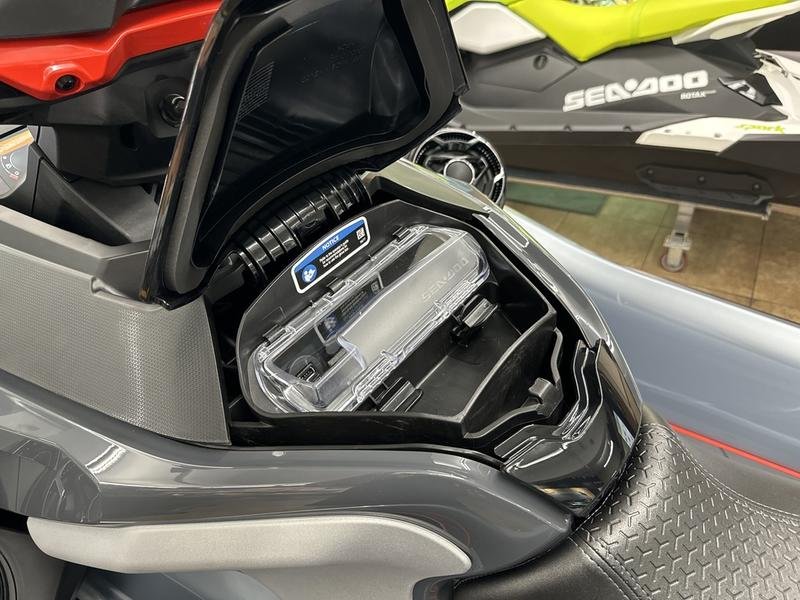 645DCC4E-2EA4-49A0-B296-D70BE891206D