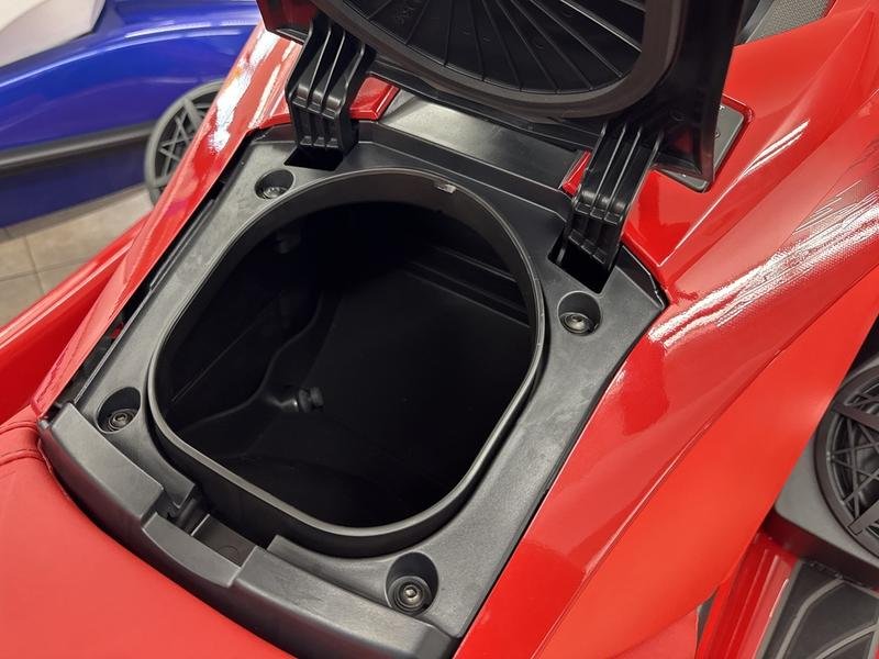 73D536F9-442A-4C43-9018-3FA65FAF405B