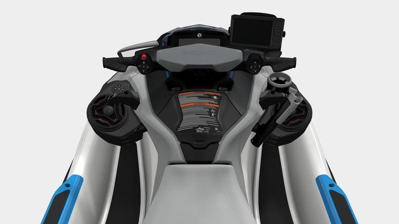 77706C47-83DA-44DF-BA16-991390C1F56D