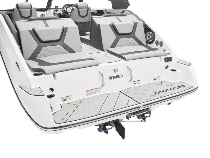 7CA7E965-81FE-4389-A140-C444FFC93577