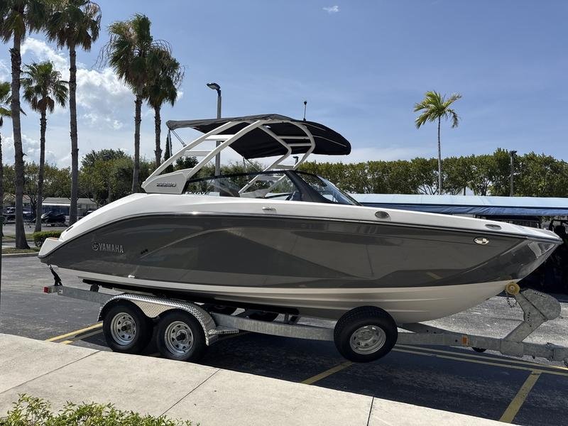 86C65D3A-6832-466B-B997-FE67B42AFFD8