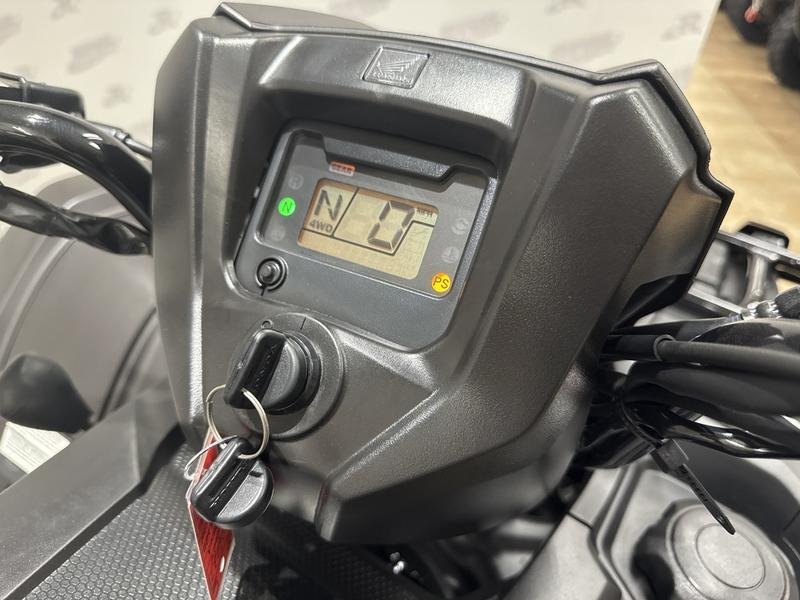 8D18C914-D25F-462A-B3BC-034356D8CD17