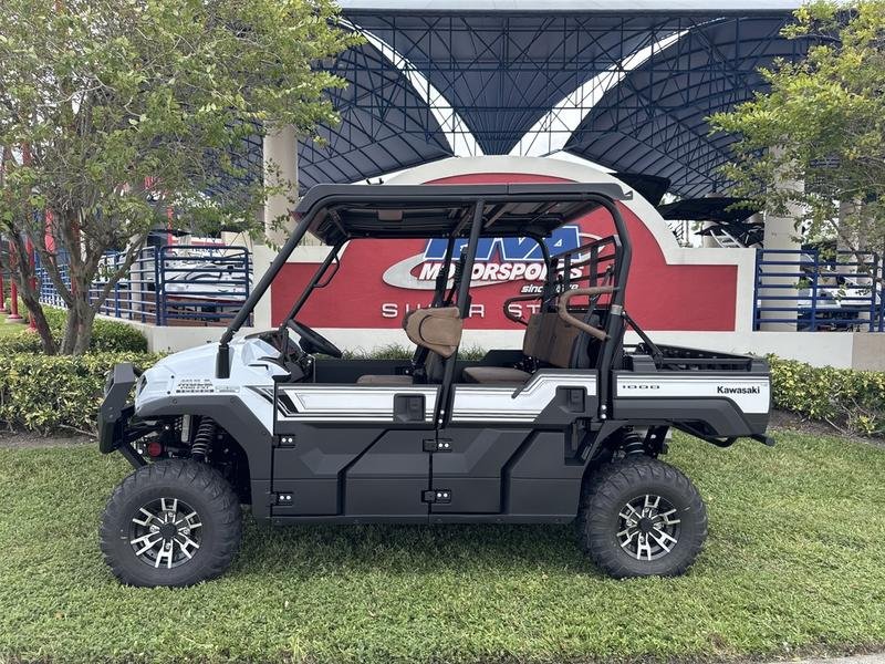 8E50F94B-24B5-40EE-90EA-DF67AEBC5E82