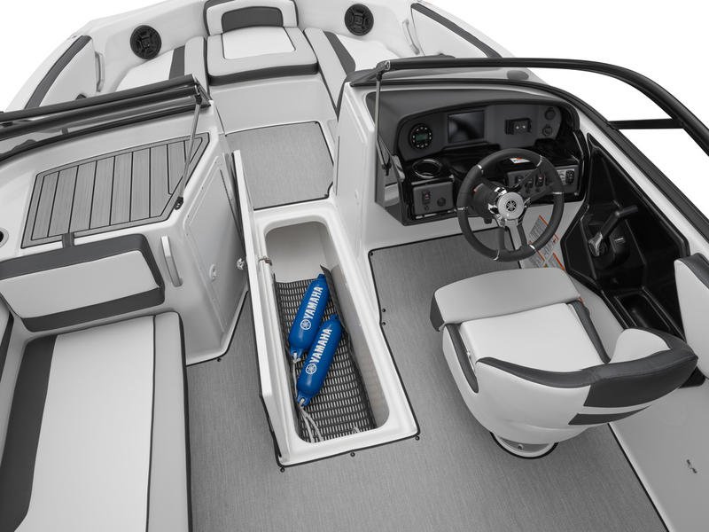 9510A746-F1F1-43DF-98EC-44A7DA2DBF93