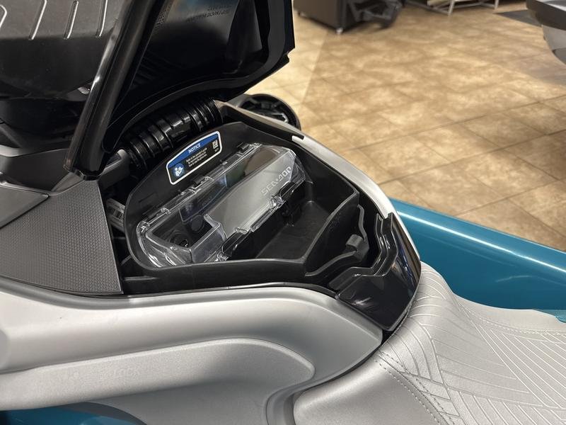 9B3FD01A-1C1E-48FD-8411-875E3E300AAB