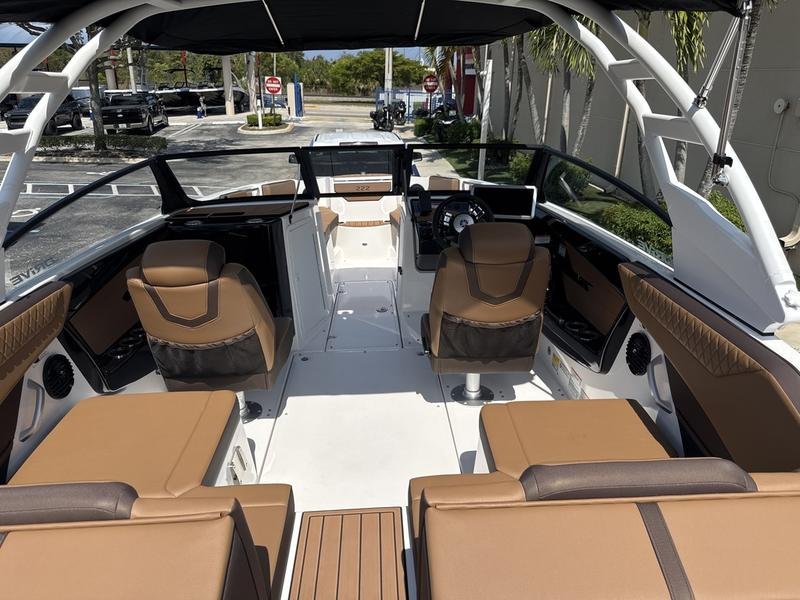 AC5AA8E4-2520-46AB-A671-4C736048DC4B