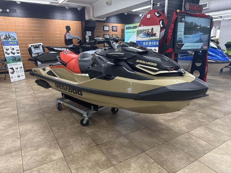 B40532F6-6375-4726-B5BC-26970235006B