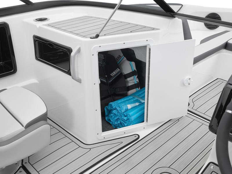 B68ABD16-8C11-4F16-86D4-5EAD5756DE3F