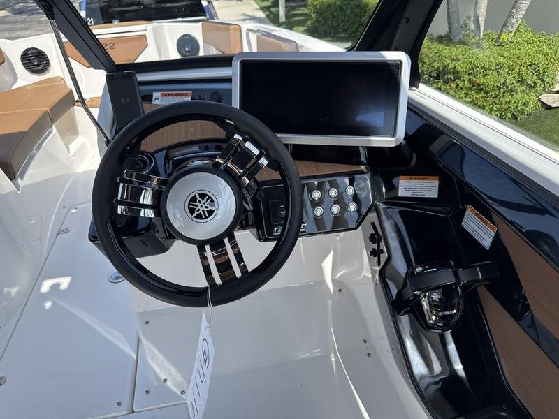 BCE273CB-2E0C-4916-AA68-7C2B3B7B2763