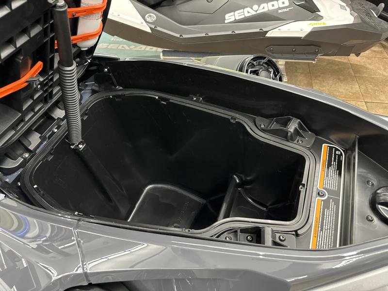 BD94B285-8FB3-48EB-932B-D93B7ABD1505