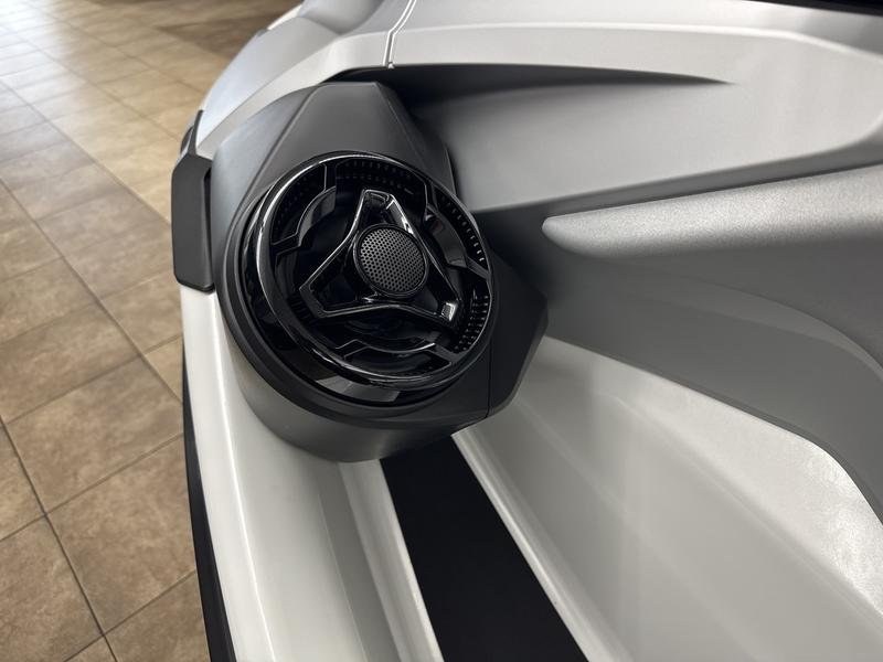 C654A698-5545-4AF5-836D-2375FA77D4E8