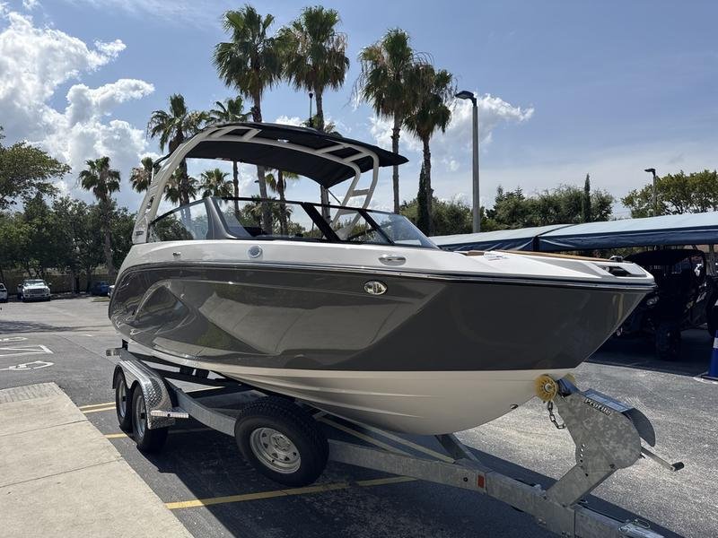 D2C5F1E0-D69F-4ADF-98B9-846C8B10CFAA