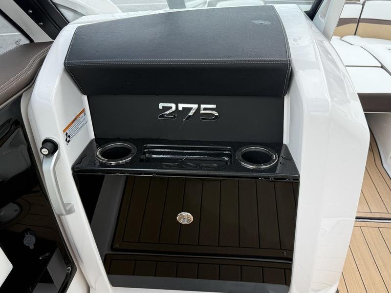 DFDDFC4B-6E92-4C39-80E9-47CCF5242DAA