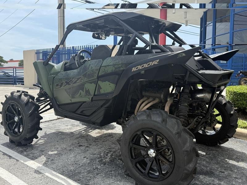 E11F1BD3-ECED-4309-B50C-320FFA399194