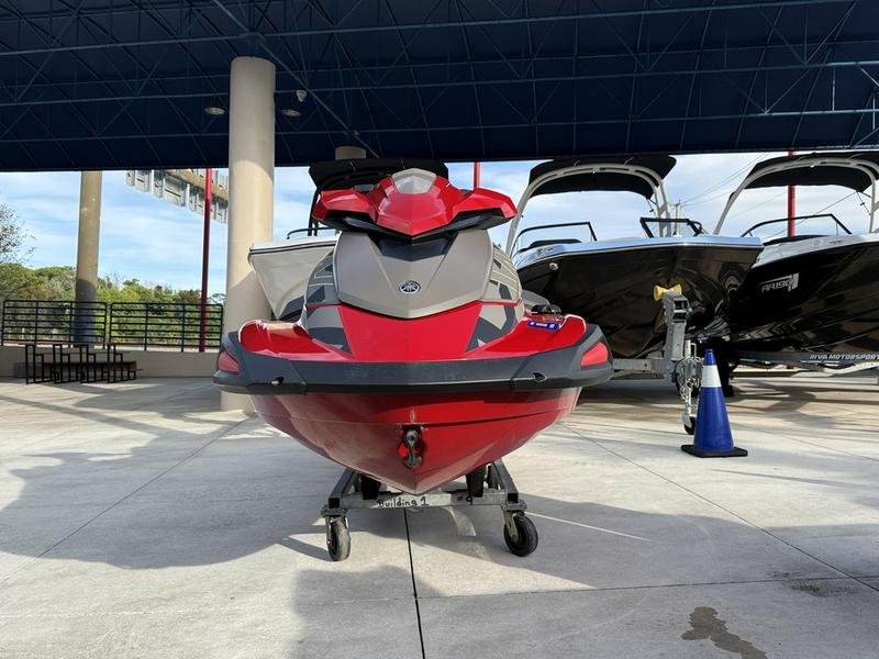 EB49B18E-92B1-4962-921F-F74B7250A93C