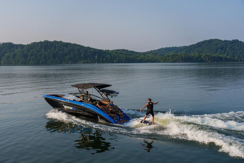 EC81B93D-FD58-4DE0-93F7-D0AE63F14C54