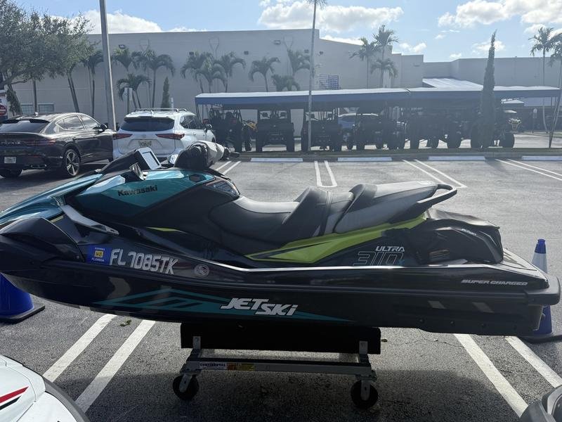 F1EF732A-A677-4005-8134-692816F531F2