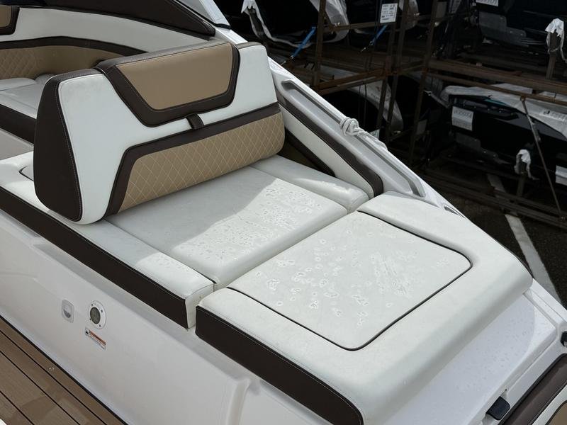 F4181657-C721-47A3-A6C7-77BA6A616610