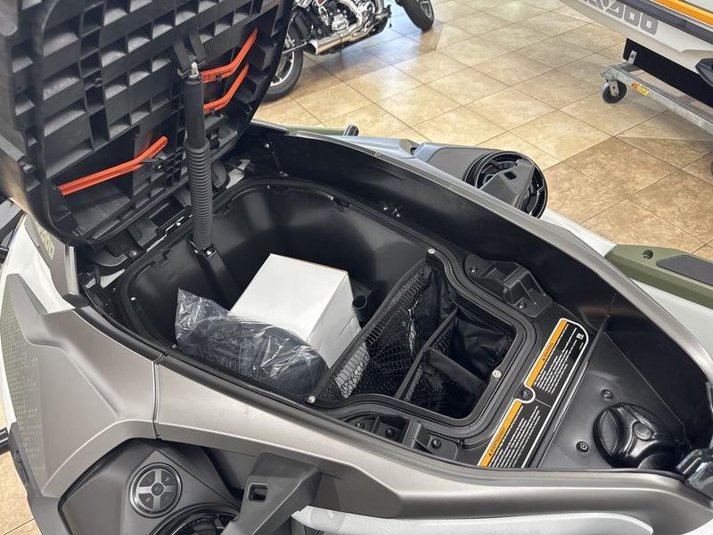 F638B20F-960A-4DC1-8D85-432272A35F4C