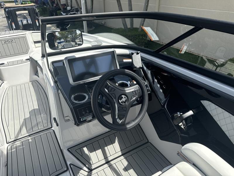 F67D0418-D41E-4813-A47C-1088DE27D7F1